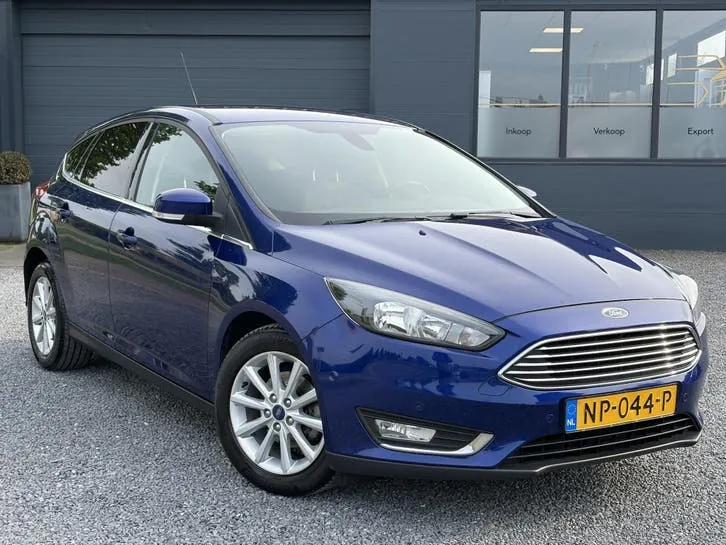 Ford Focus 2017 photo 2