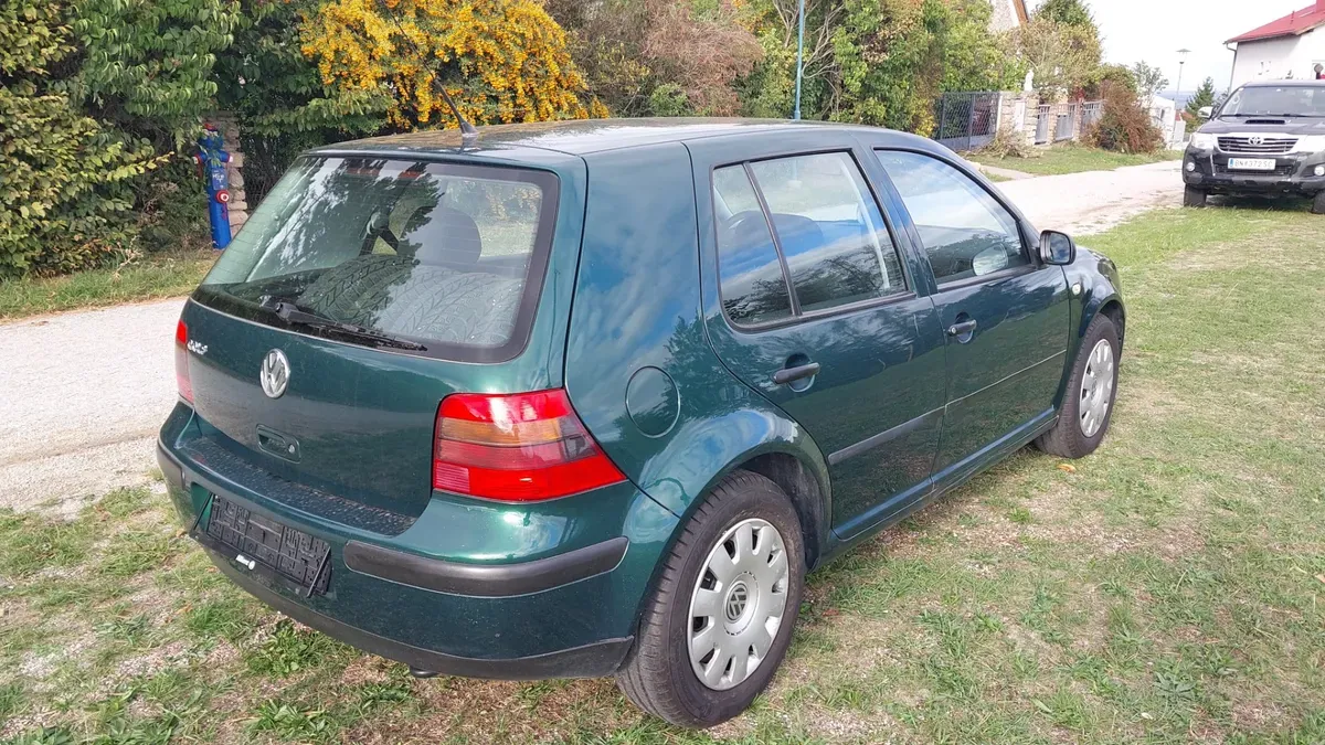 Volkswagen Golf 2000 photo 3