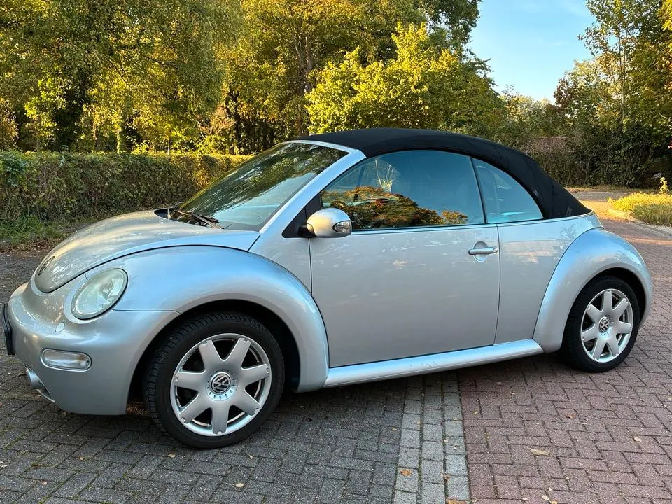 Volkswagen Beetle Cabriolet