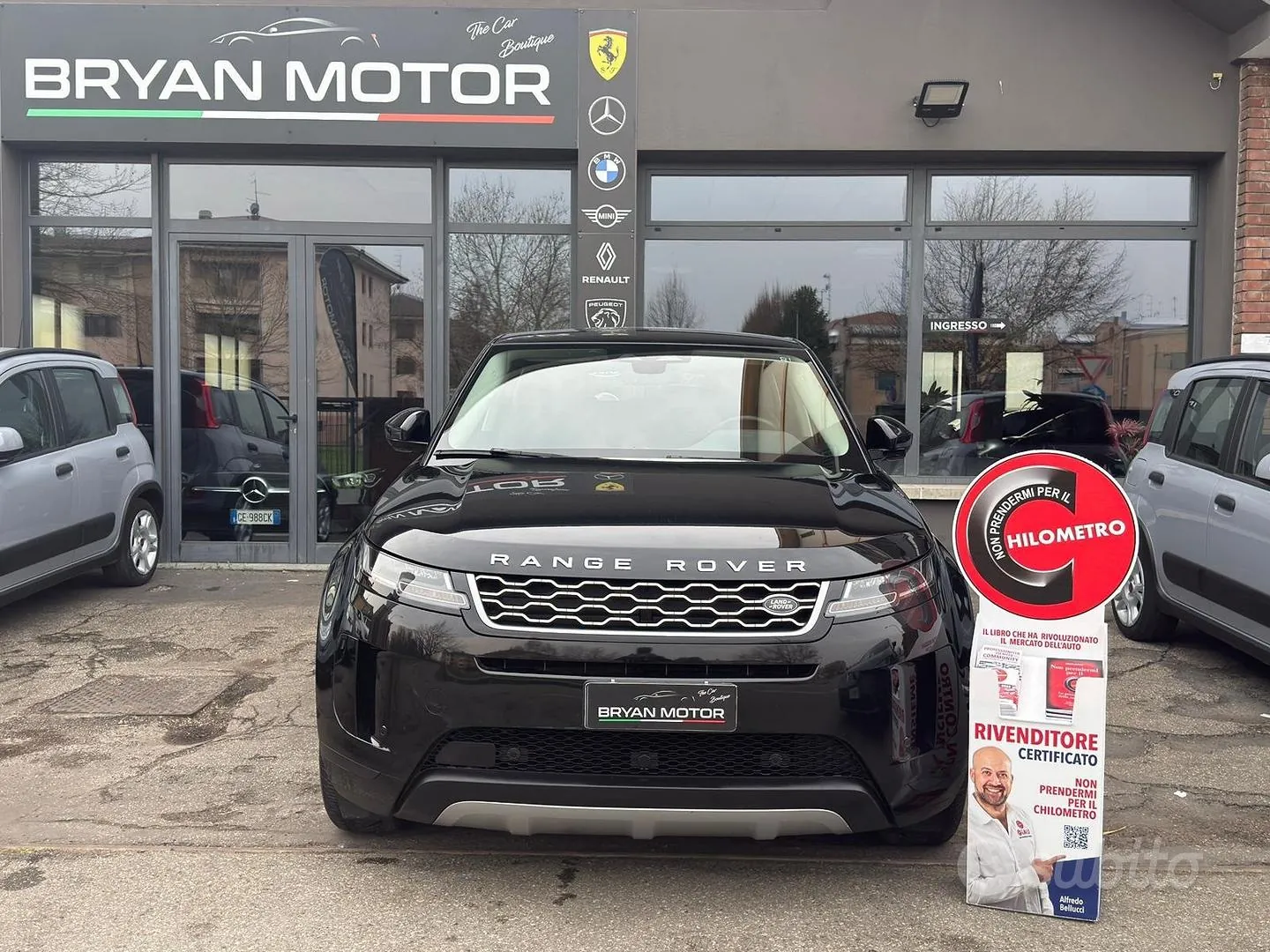 Land Rover Range Rover Evoque 2022 photo 2