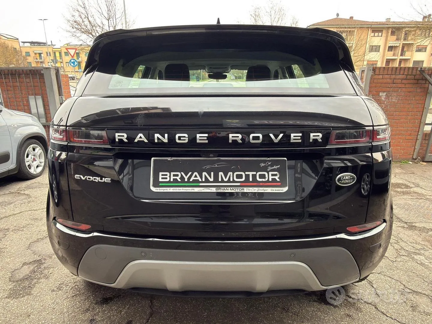 Land Rover Range Rover Evoque 2022 photo 3