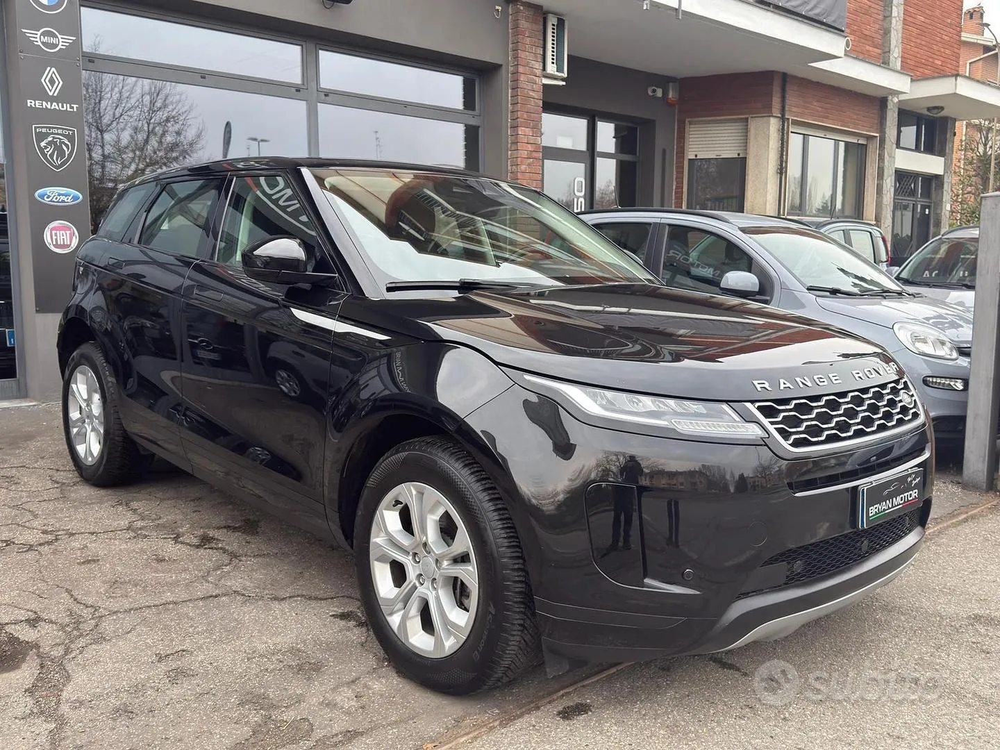 Land Rover Range Rover Evoque 2022 photo 5