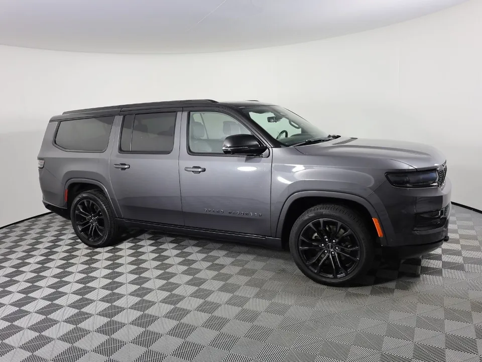 Jeep Grand Wagoneer 2023 photo 5