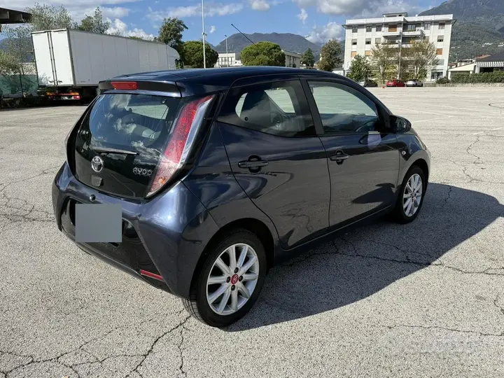 Toyota Aygo 2015 photo 5
