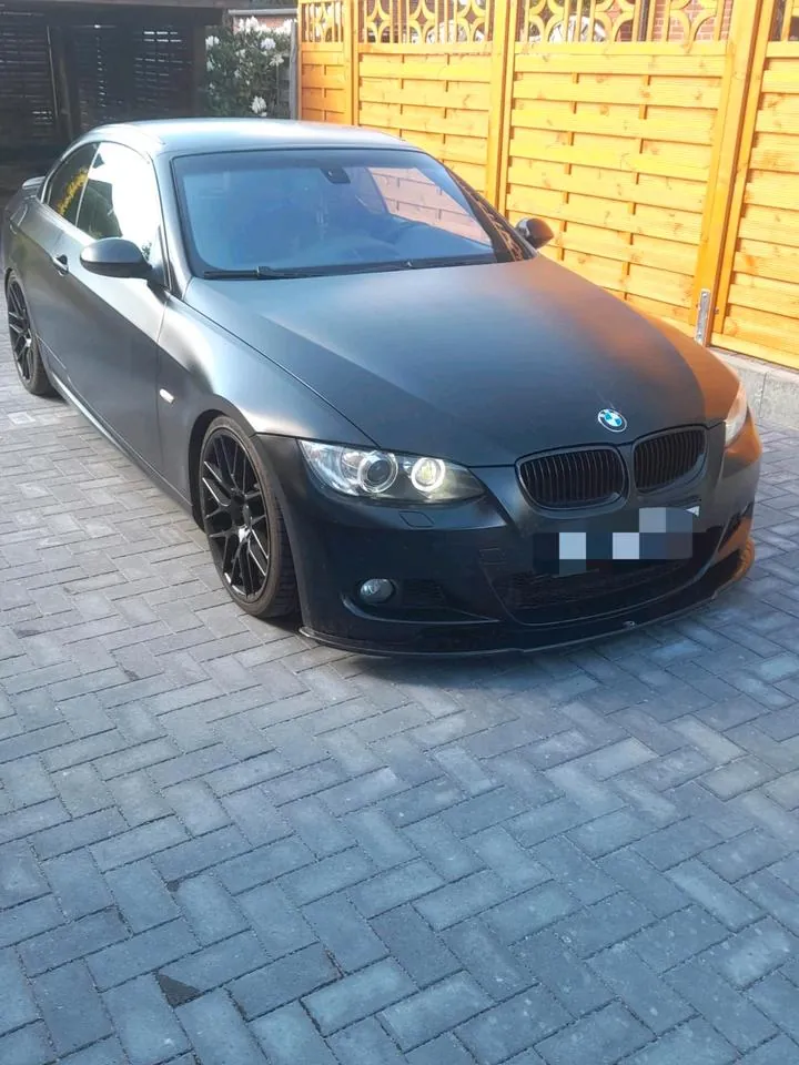BMW E93 335I