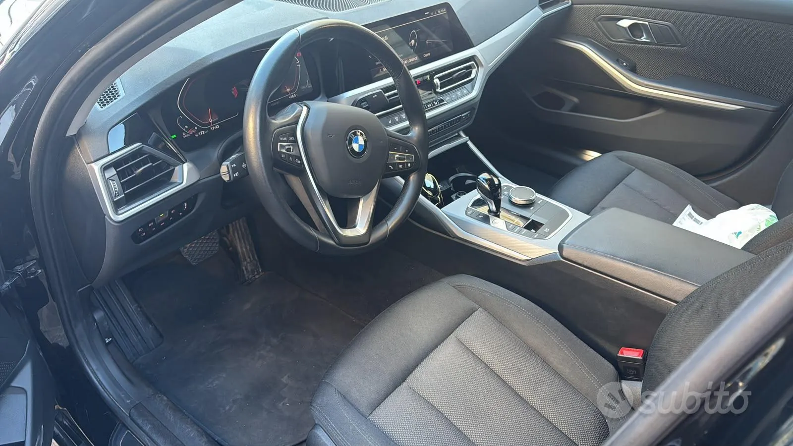 BMW 3 Series 2022 photo 4