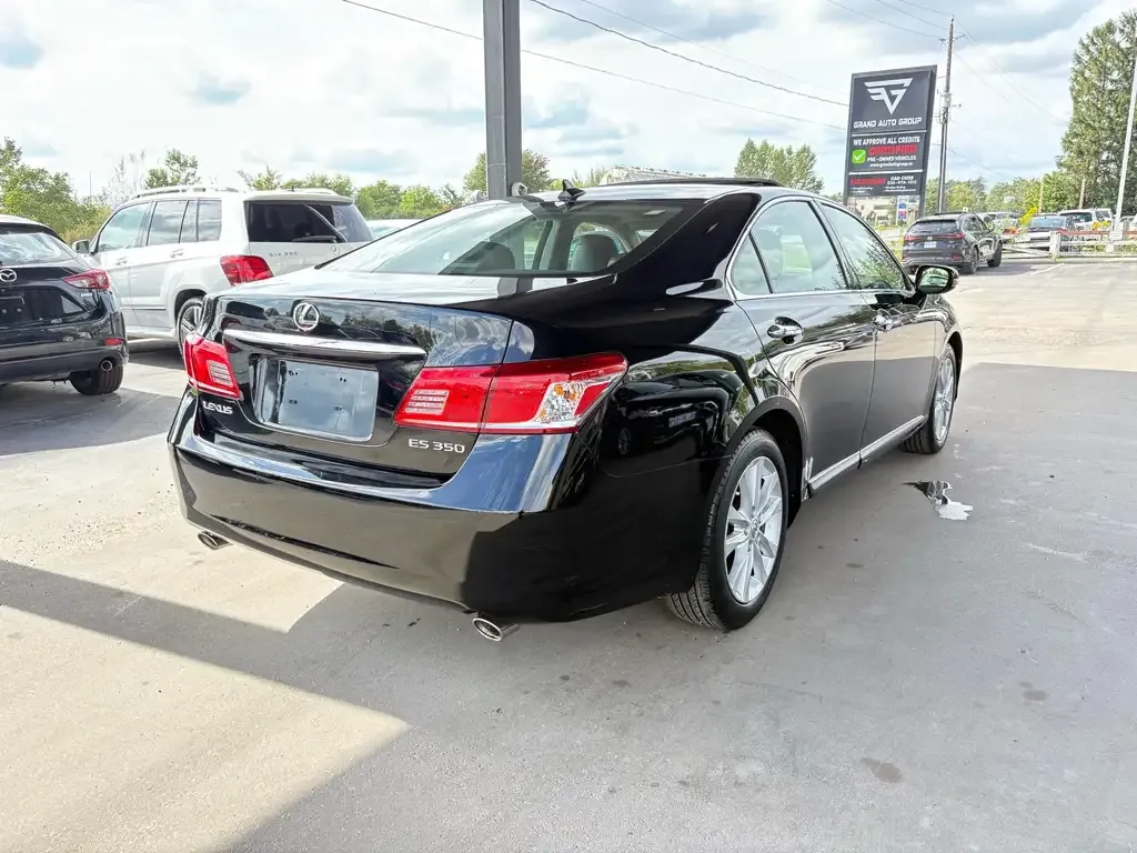 Lexus Es 2010 photo 4