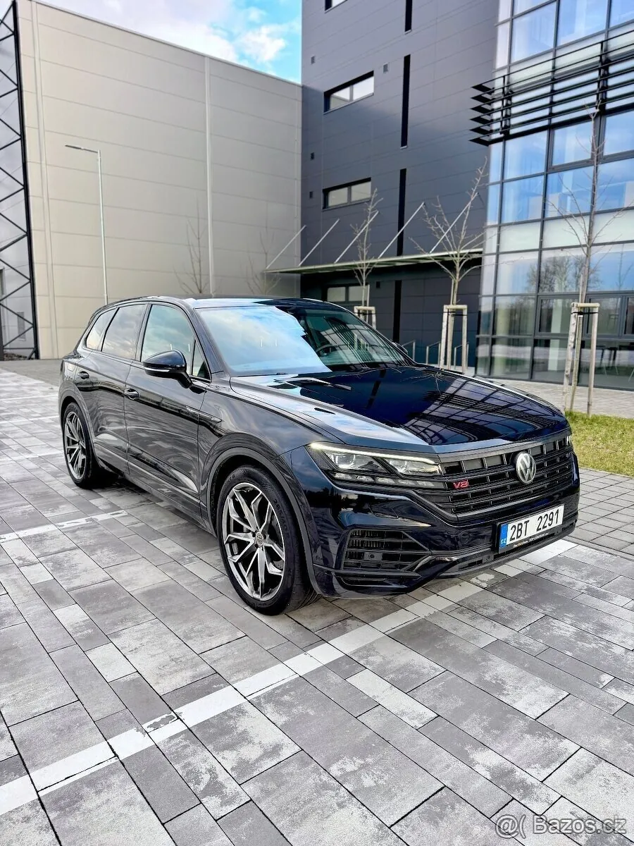 Volkswagen Touareg 2019 photo 2