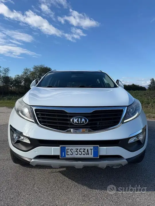 Kia Sportage 2013 photo 2