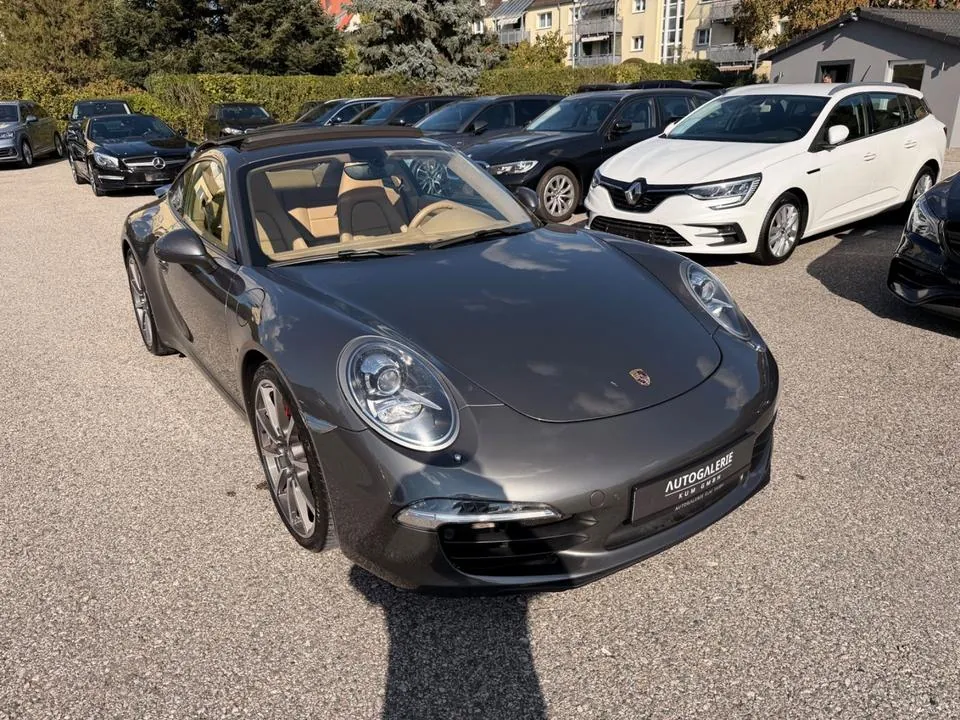 Porsche 911 Carrera S