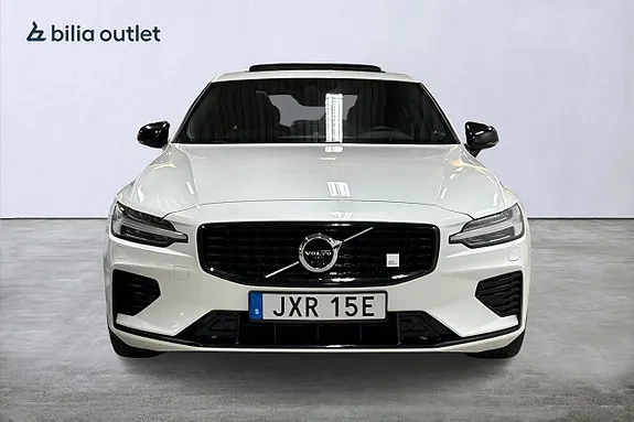 Volvo S60 2022 photo 3