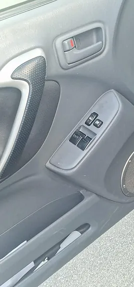 Toyota Rav4 2003 photo 5