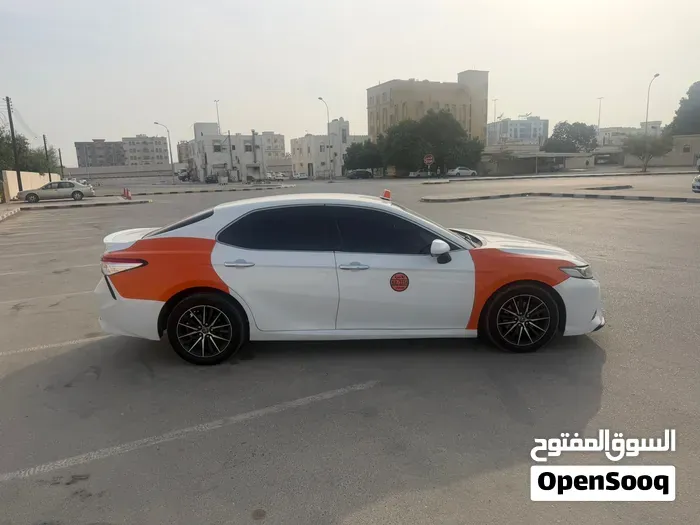 Toyota Camry 2018 photo 3