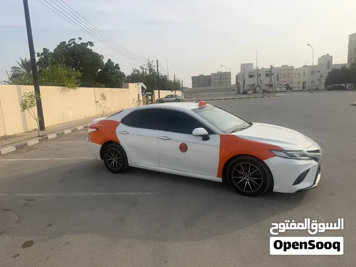 Toyota Camry 2018 photo 2