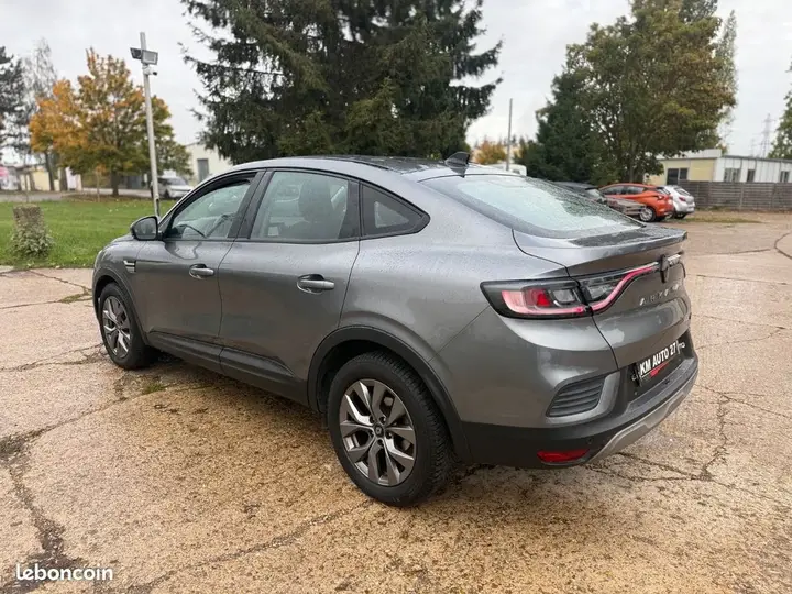 Renault Arkana 2024 photo 3