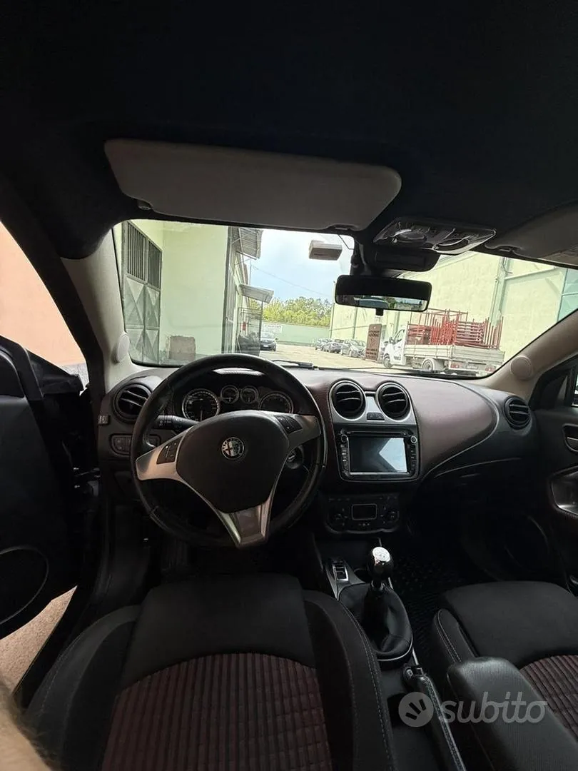 Alfa Romeo Mito 2010 photo 4
