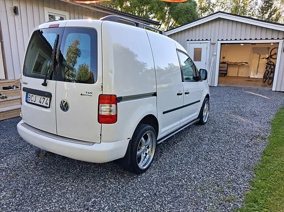 Volkswagen Caddy 2009 photo 3