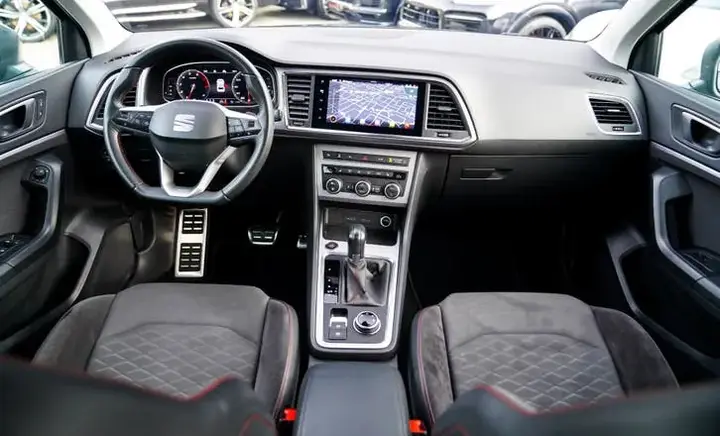 Seat Ateca 2022 photo 2