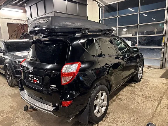 Toyota Rav4 2012 photo 4