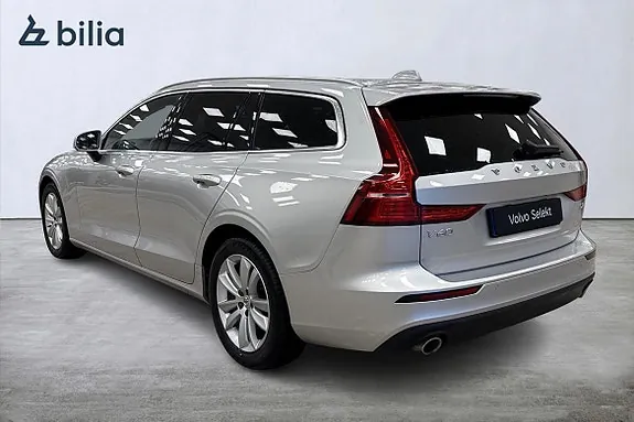 Volvo V60 2021 photo 2