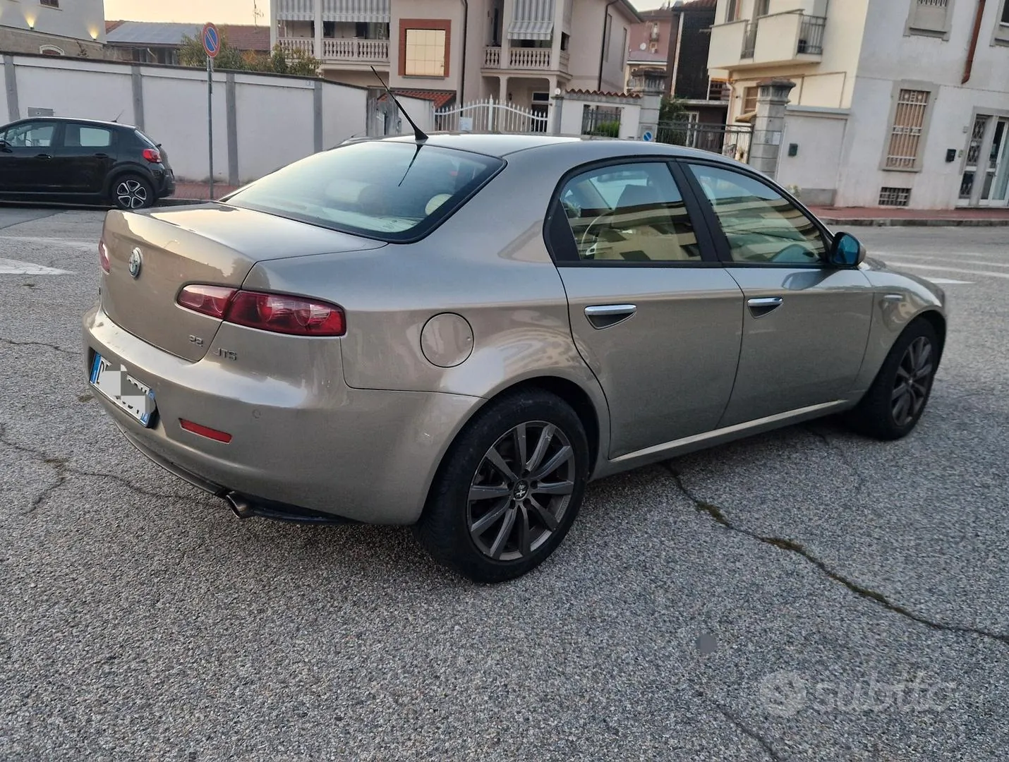 Alfa Romeo 159 2006 photo 5
