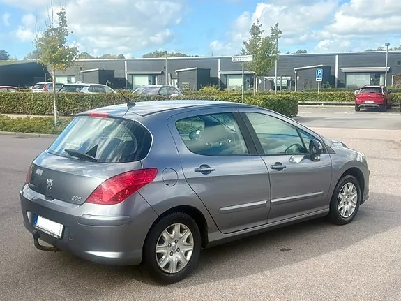 Peugeot 308 2008 photo 4