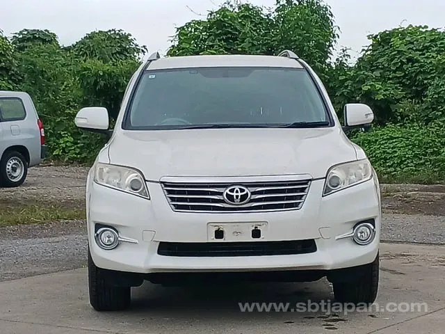 Toyota Vanguard 2013 photo 2