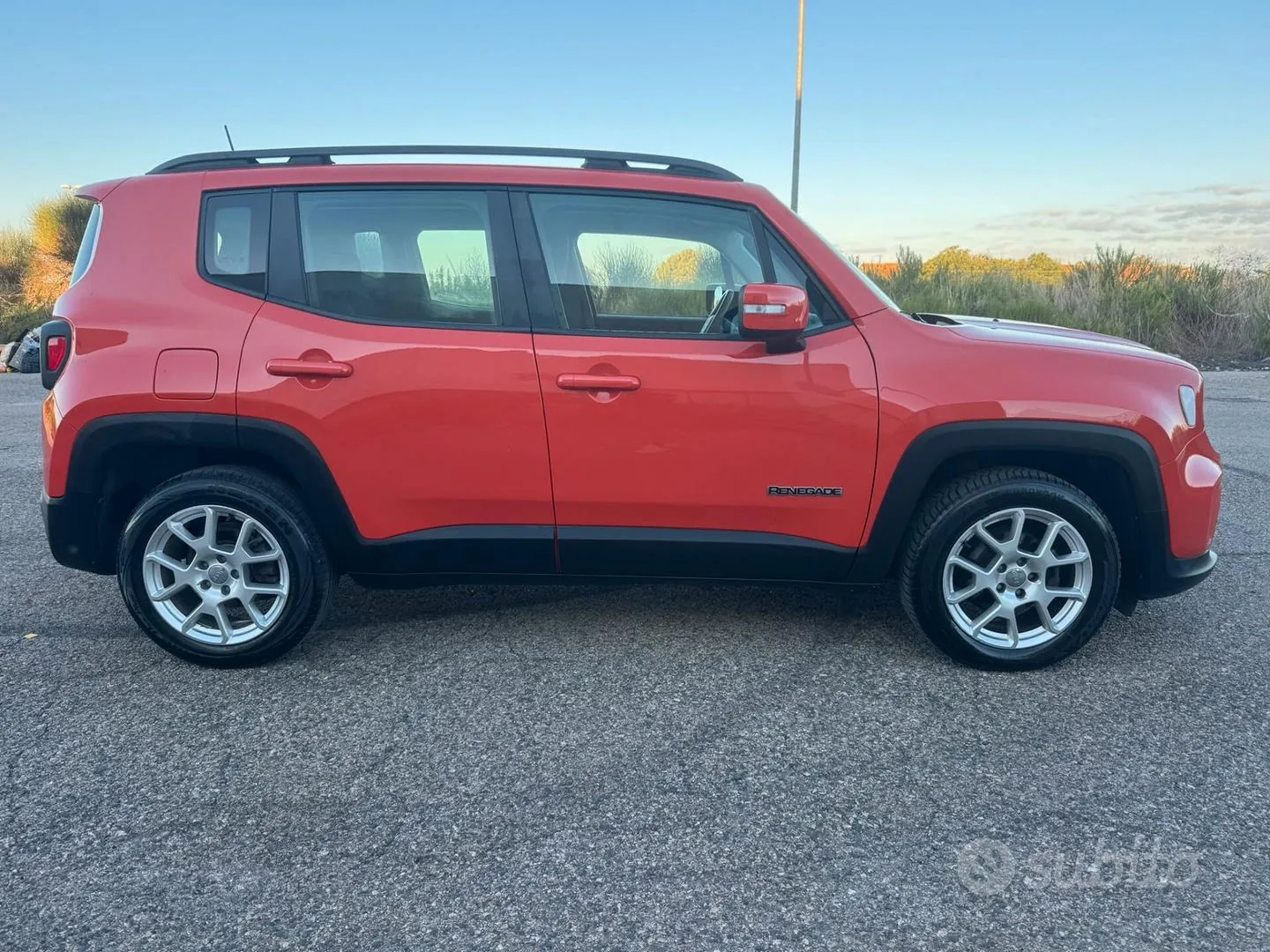 Jeep Renegade 2019 photo 3
