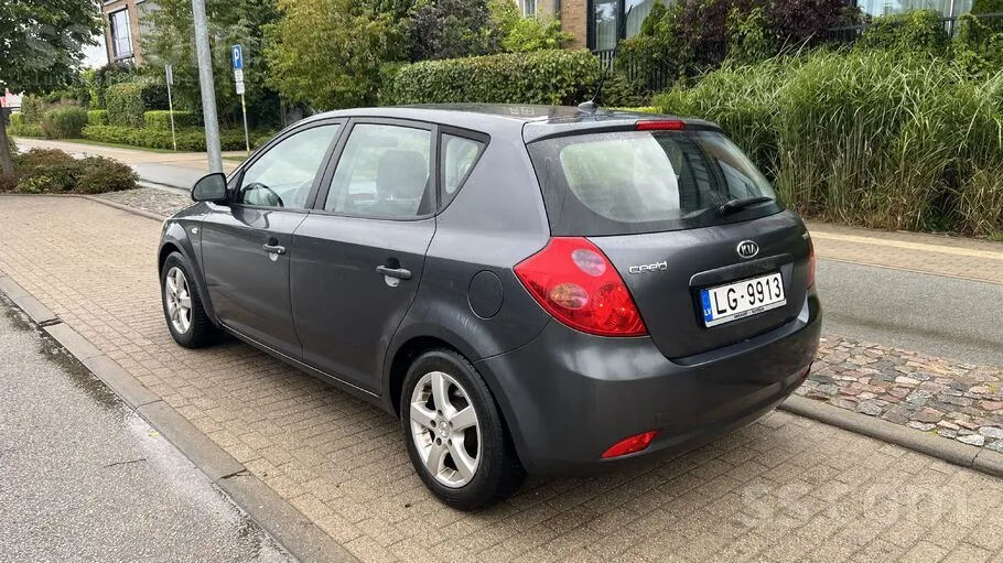 Kia Ceed 2007 photo 3