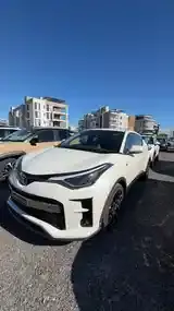 Toyota C-Hr 2022 photo 2