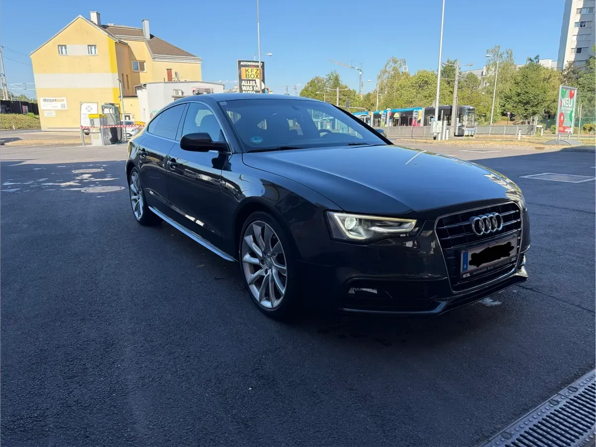 Audi A5 2016 photo 2