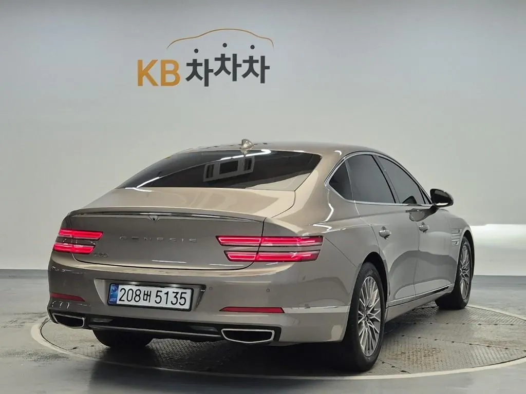 Genesis G80 2022 photo 3