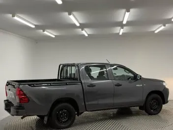 Toyota Hilux 2022 photo 4