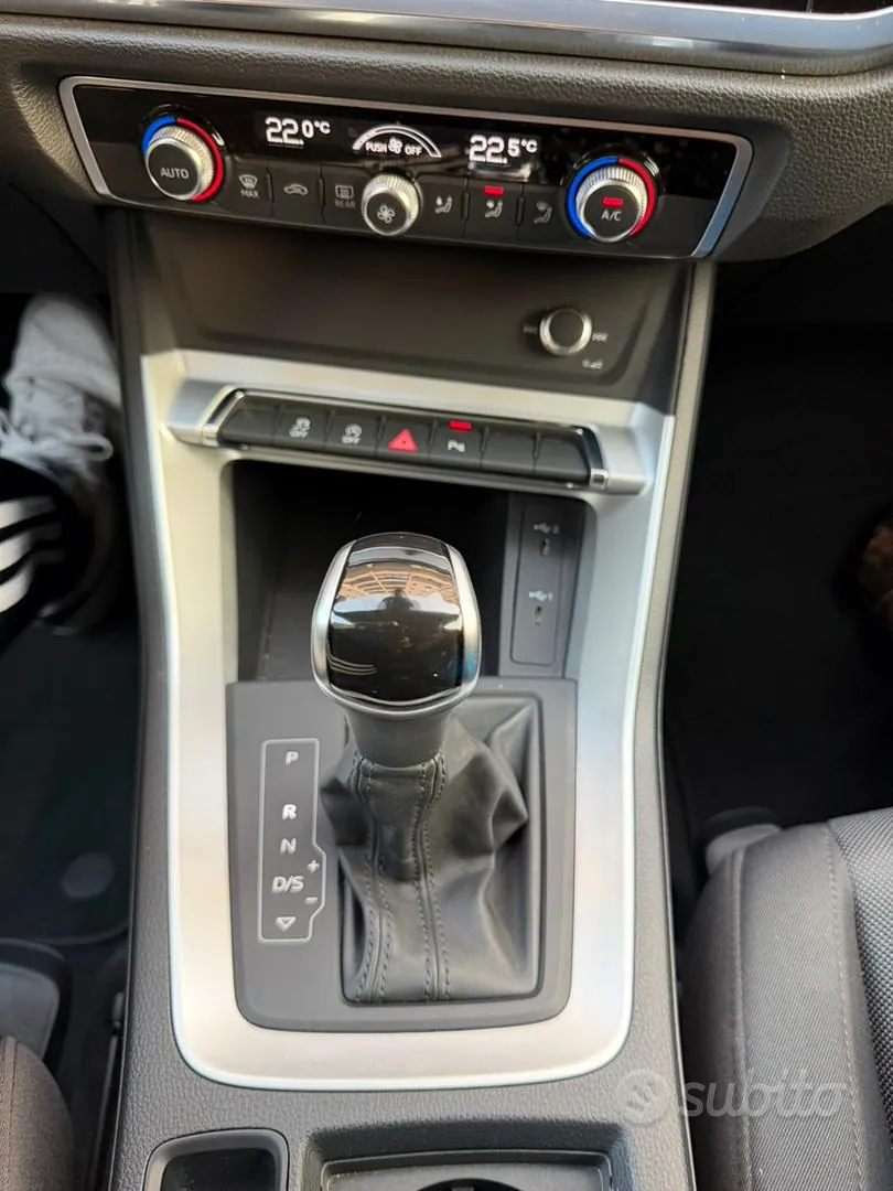 Audi Q3 2019 photo 4