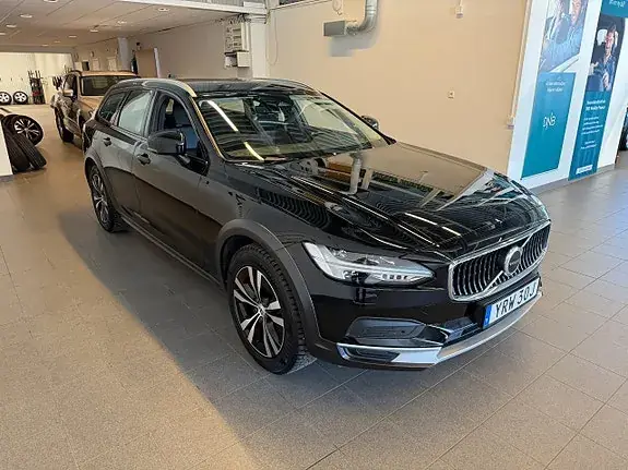 Volvo V90 Cross Country 2022 photo 5