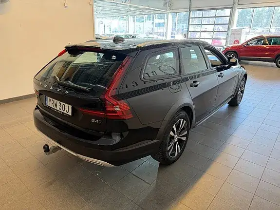 Volvo V90 Cross Country 2022 photo 4