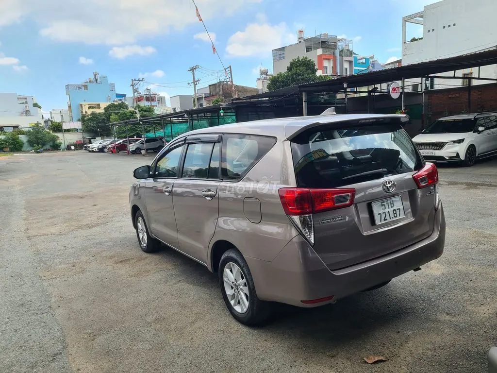 Toyota Innova 2016 photo 3
