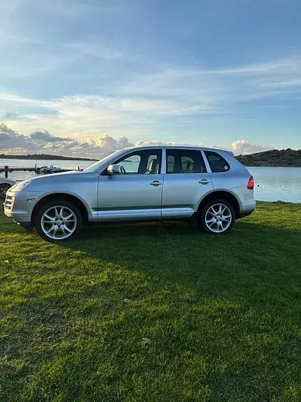 Porsche Cayenne 2009 photo 2