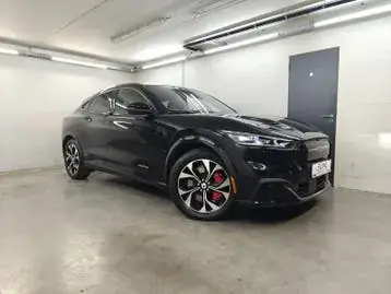 Ford Mustang 2022 photo 2