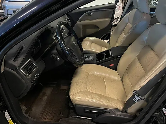 Volvo V70 2008 photo 5