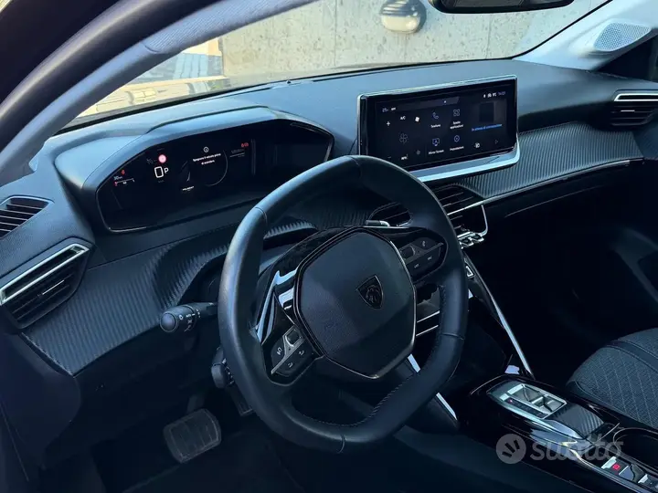 Peugeot 208 2024 photo 5