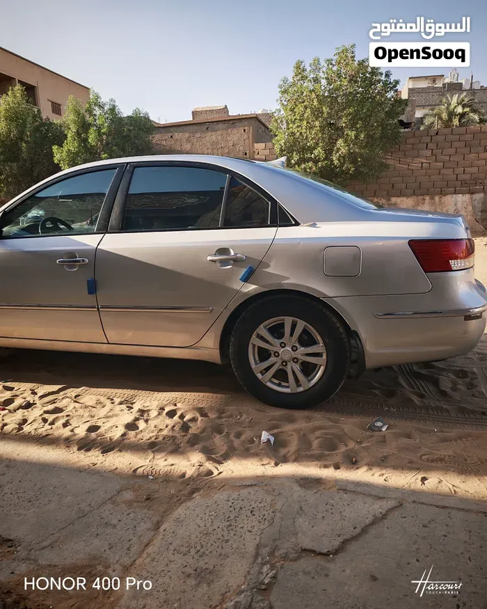 Hyundai Sonata 2009 photo 3