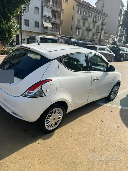 Lancia Ypsilon 2017 photo 5