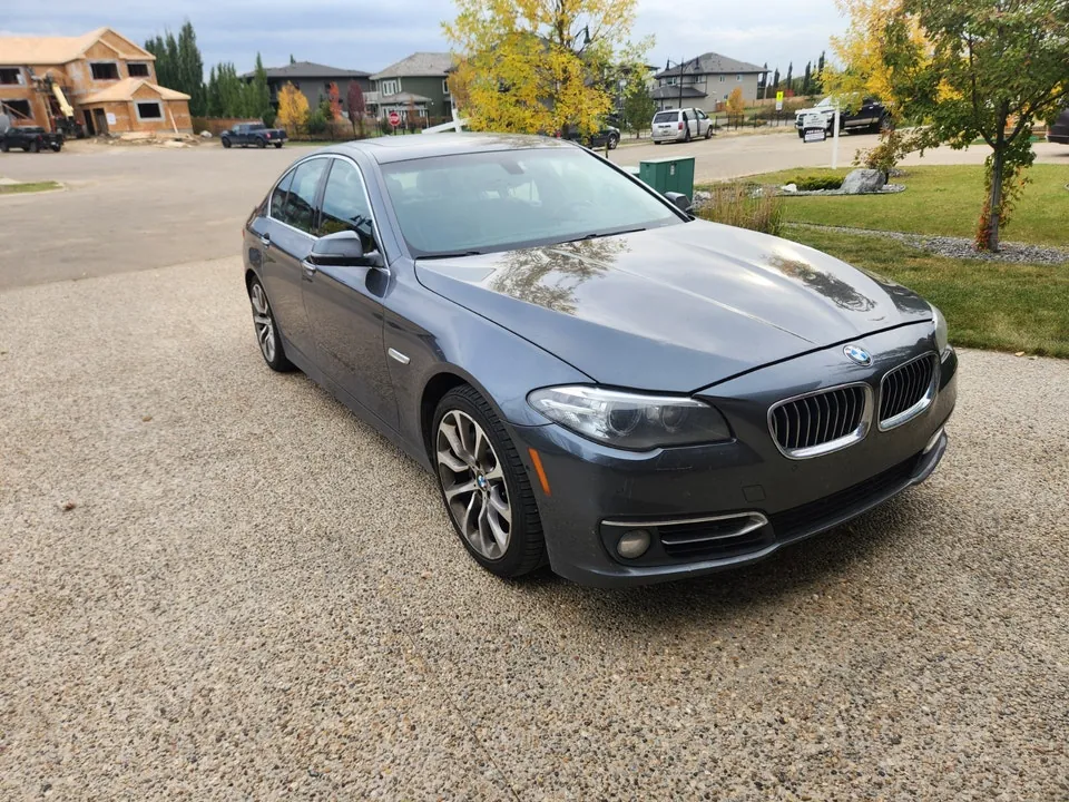 BMW 5Series 2015 photo 2
