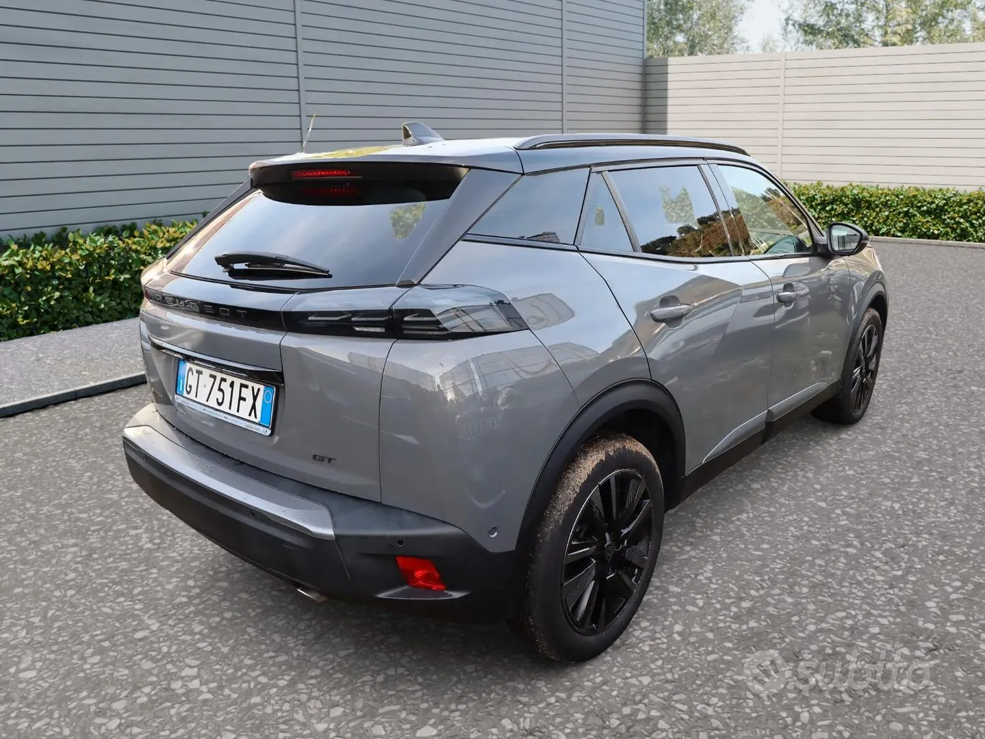 Peugeot 2008 2024 photo 3