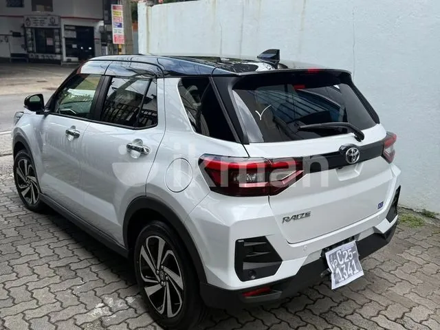 Toyota Raize 2025 photo 2