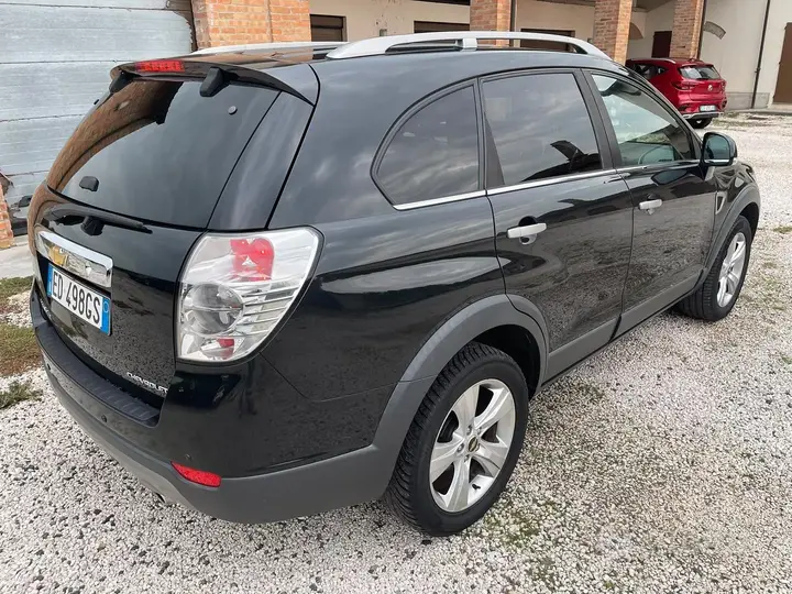 Chevrolet Captiva 2010 photo 4