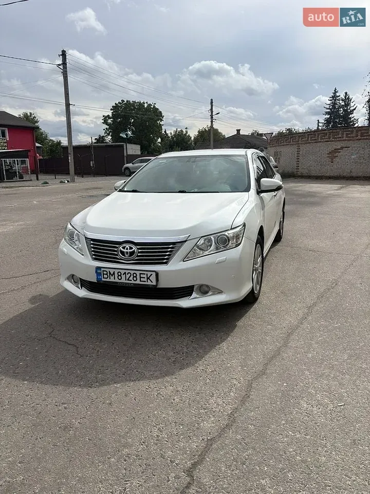 Toyota Camry 2013 photo 2