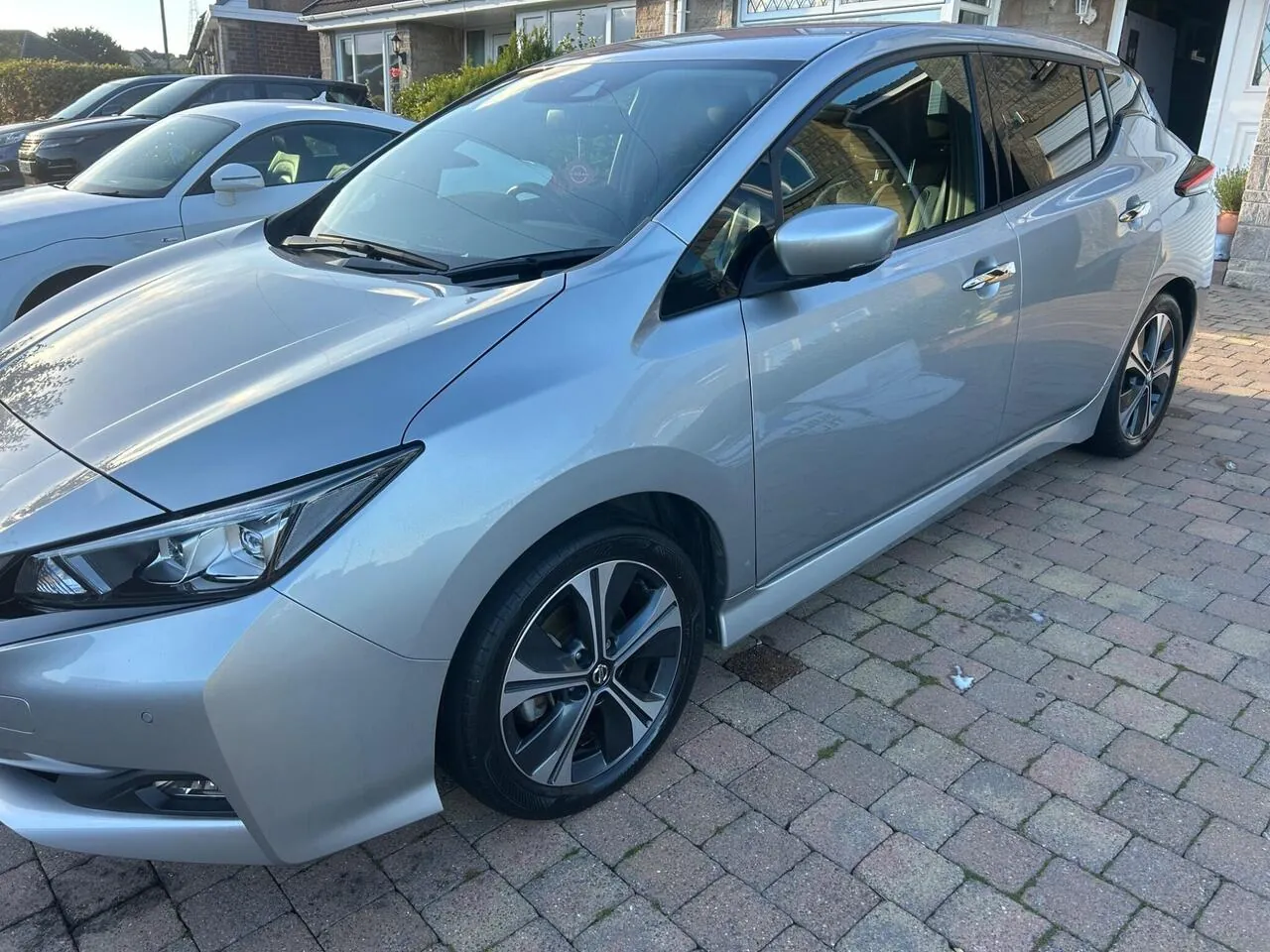 Nissan Leaf 2022 photo 2
