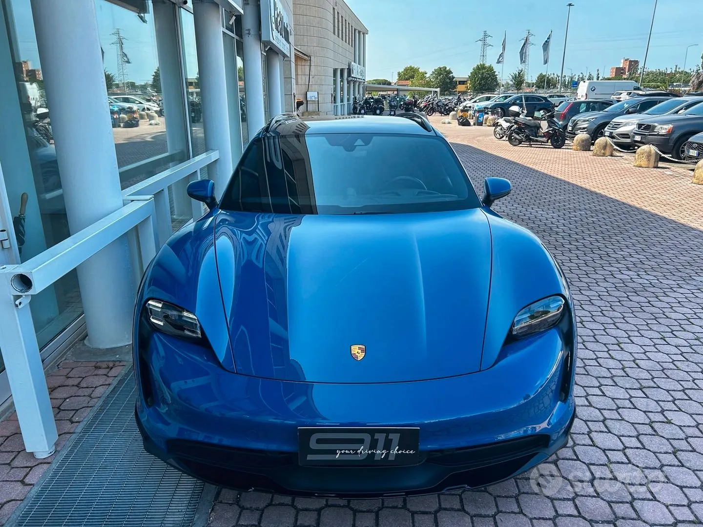 Porsche Taycan 2022 photo 2